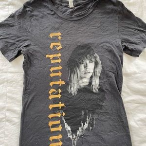 taylor swift reputation tour tee shirt